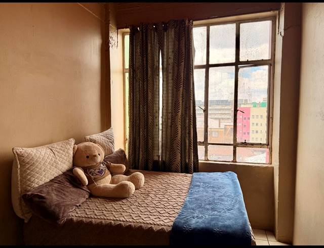 8,000M² APARTMENT BLOCK FOR SALE IN NEW DOORNFONTEIN